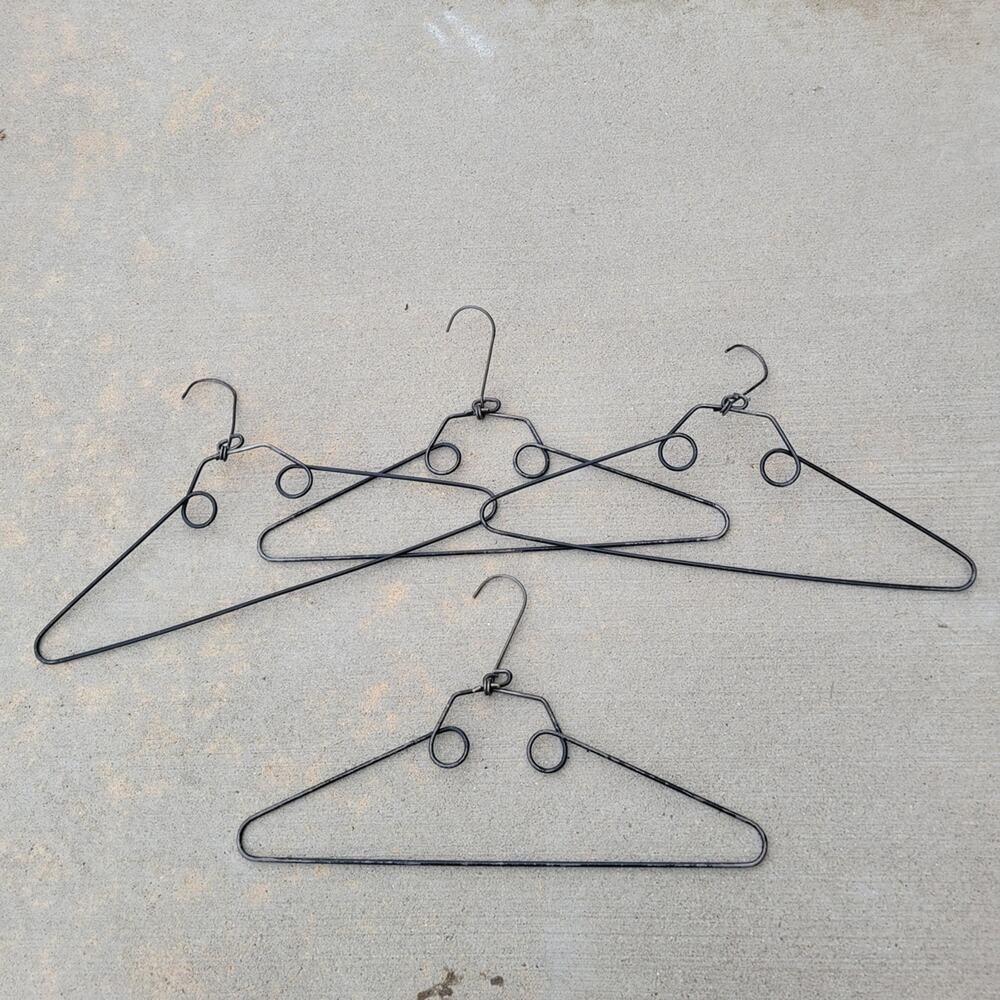 Antique WW2 Metal Wire Folding Hangers Set Of 4 - Picture 2 of 5